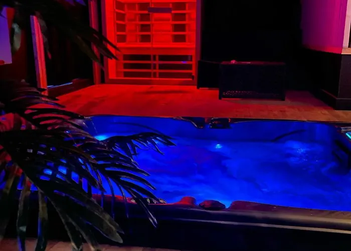 La Suite Grenoble Spa Jacuzzi Et Sauna Privatif