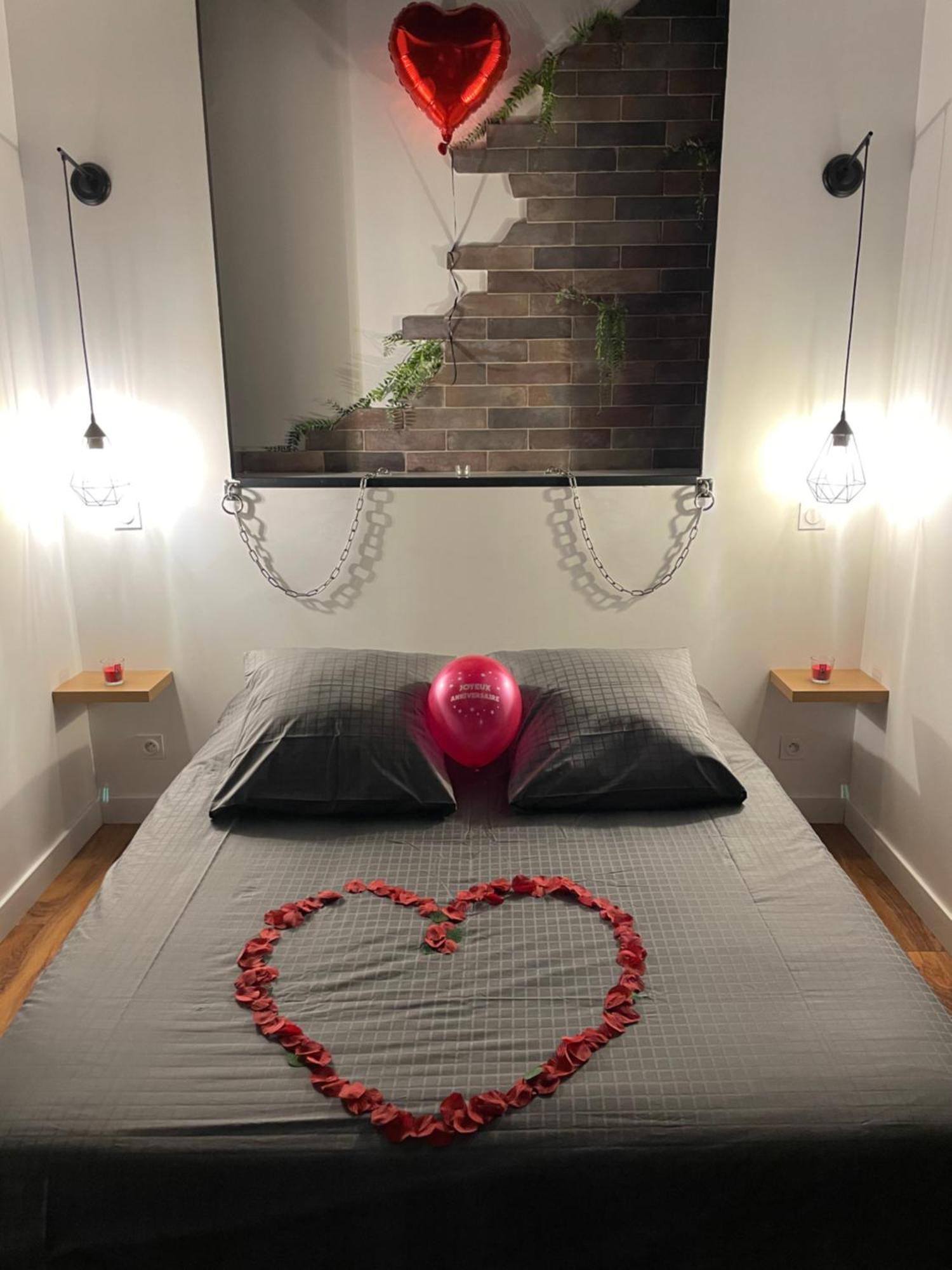 Liefdeshotel La Jacuzzi Et Sauna Privatif Grenoble