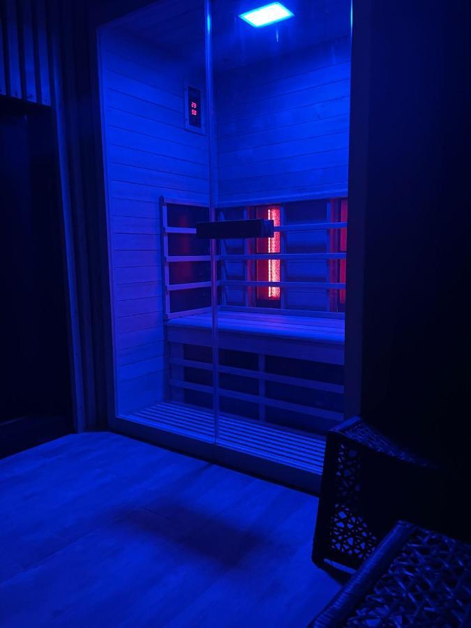 La Jacuzzi Et Sauna Privatif *